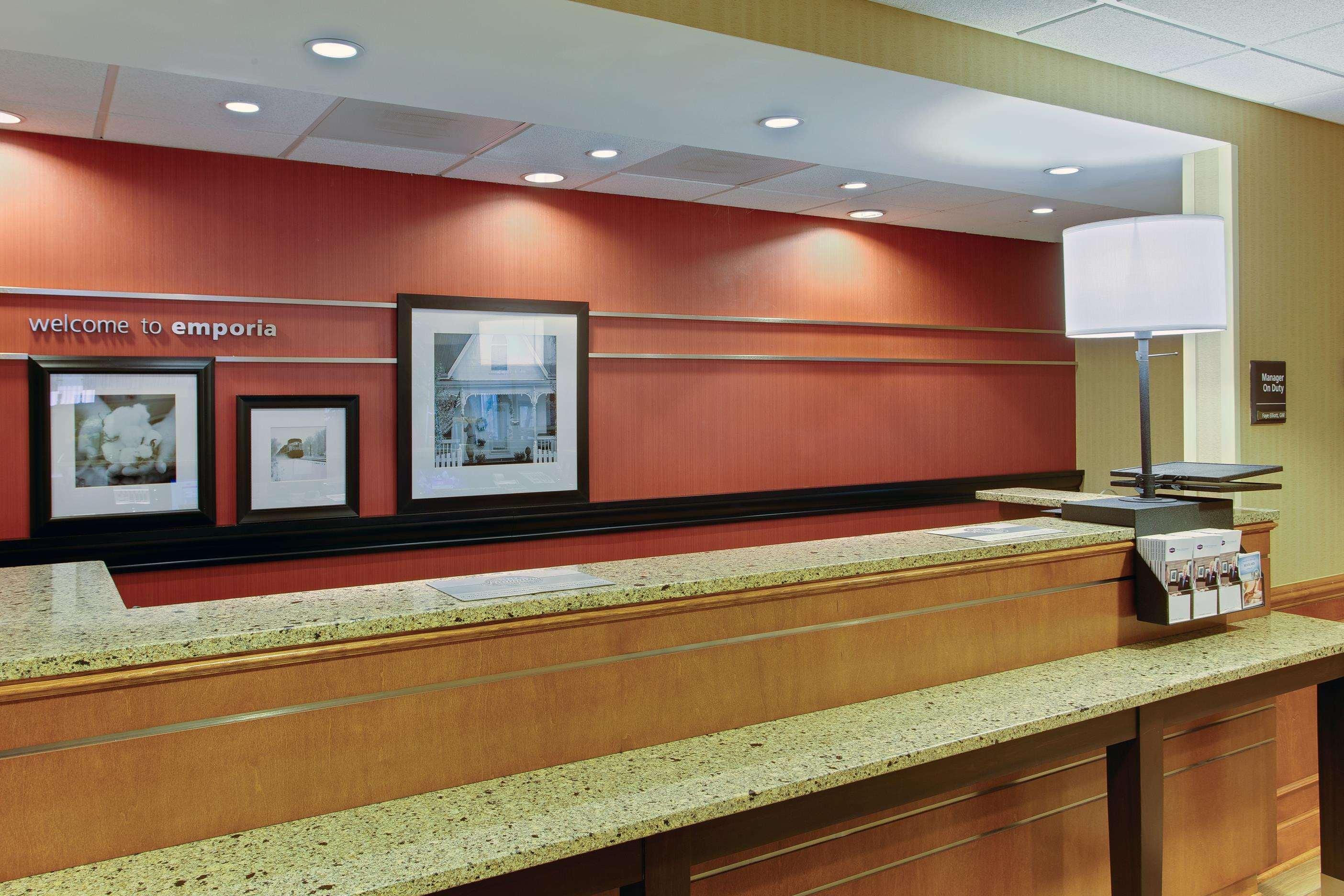 Hampton Inn Emporia Dış mekan fotoğraf