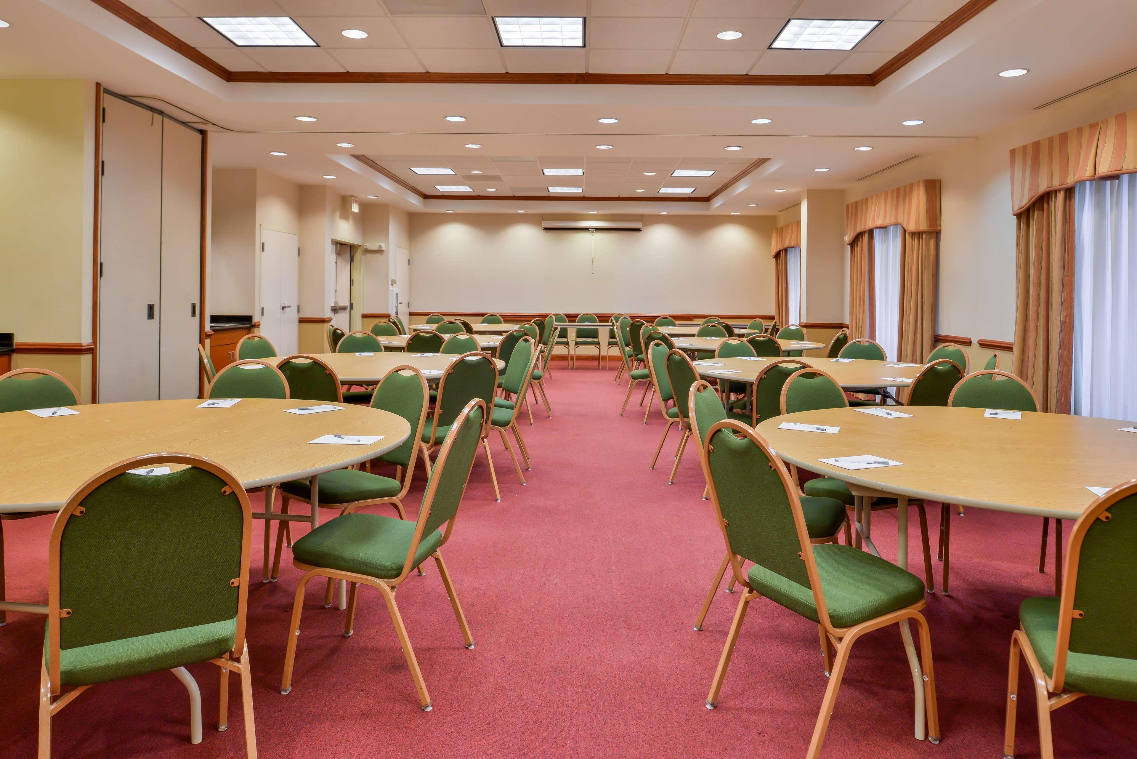 Hampton Inn Emporia Dış mekan fotoğraf