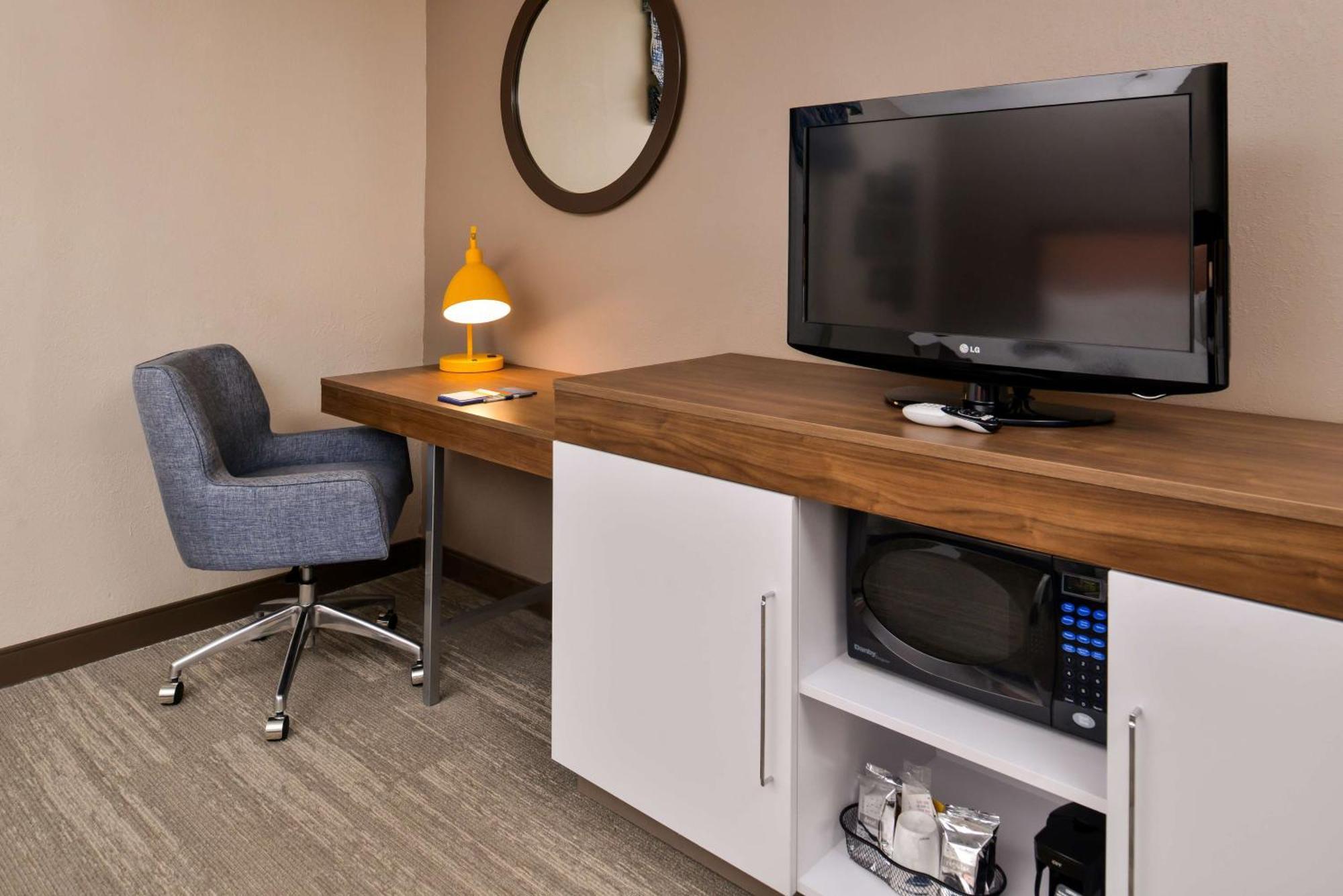 Hampton Inn Emporia Dış mekan fotoğraf